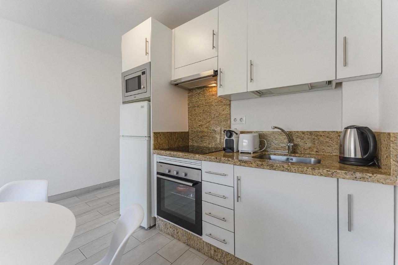 Апартаменты 303. Modern, Sunny Ifonche With Wifi Адехе Экстерьер фото
